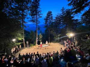 Spettacolo aula nel bosco